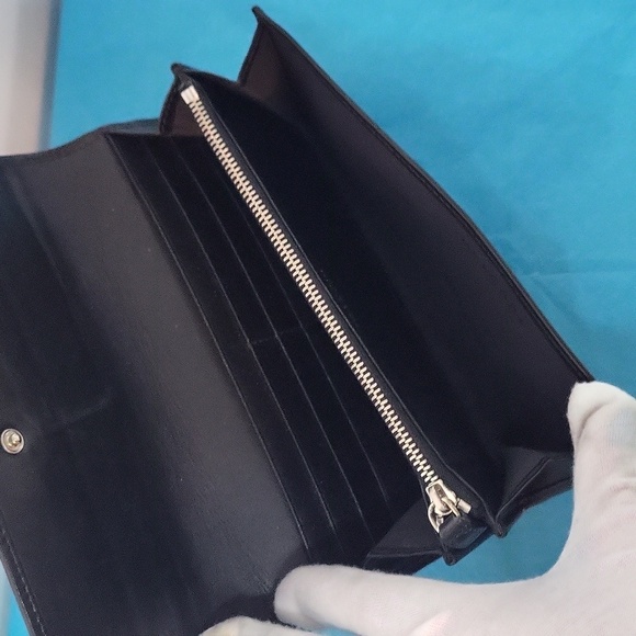 BVLGARI Long Wallet - Picture 8 of 15